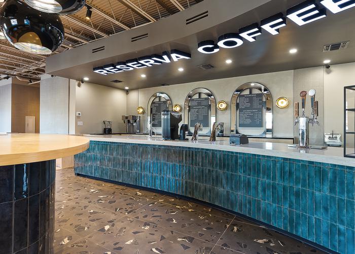 Styles come together for an original coffee break