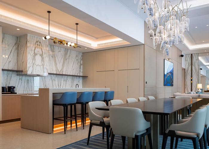 Address Beach Resort: Dubai loves luxury ceramics