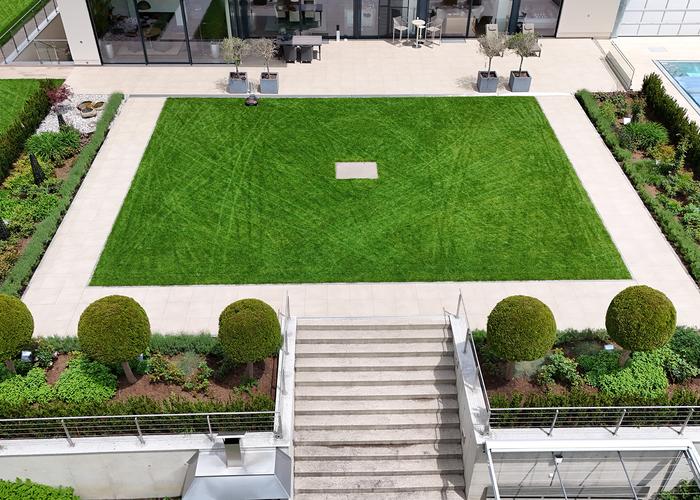 “Terrace Like a Sandy Beach”: an open air paradise