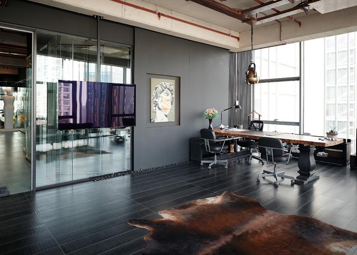 Modernity and comfort for a high-level business