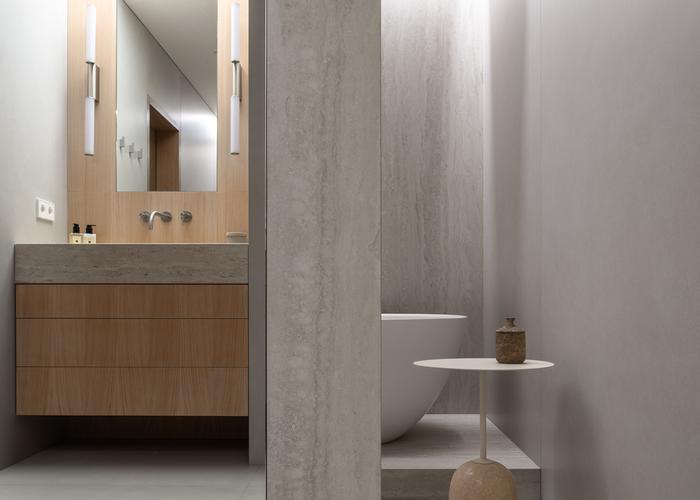 The elegant charm of travertine