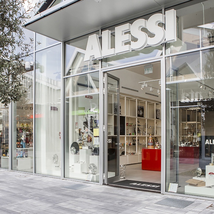 Restyling of the Alessi store