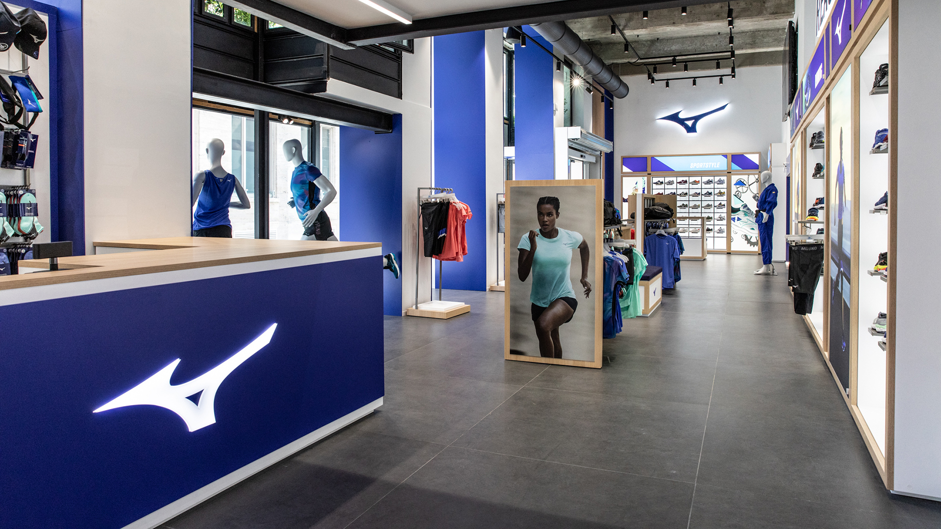 mizuno shoes store