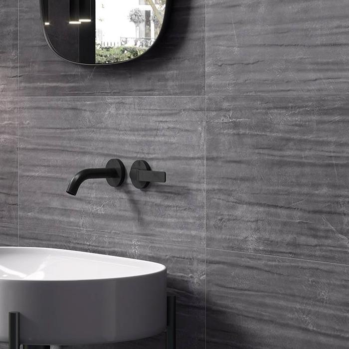 Textured bathroom tiles: the wow factor your bathroom needs 16