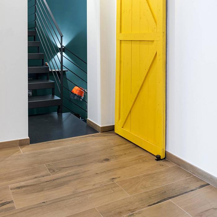 Warm and welcoming loft: Interview with the architect 387