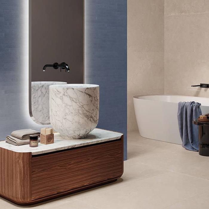 Textured bathroom tiles: the wow factor your bathroom needs 16