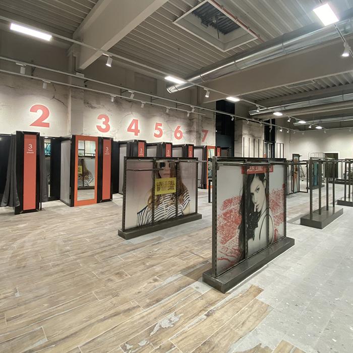 Restructuration de l’espace Pittarello à Vienne : entretien avec l’architecte 319 Restructuration de l’espace Pittarello à Vienne : entretien avec l’architecte 319