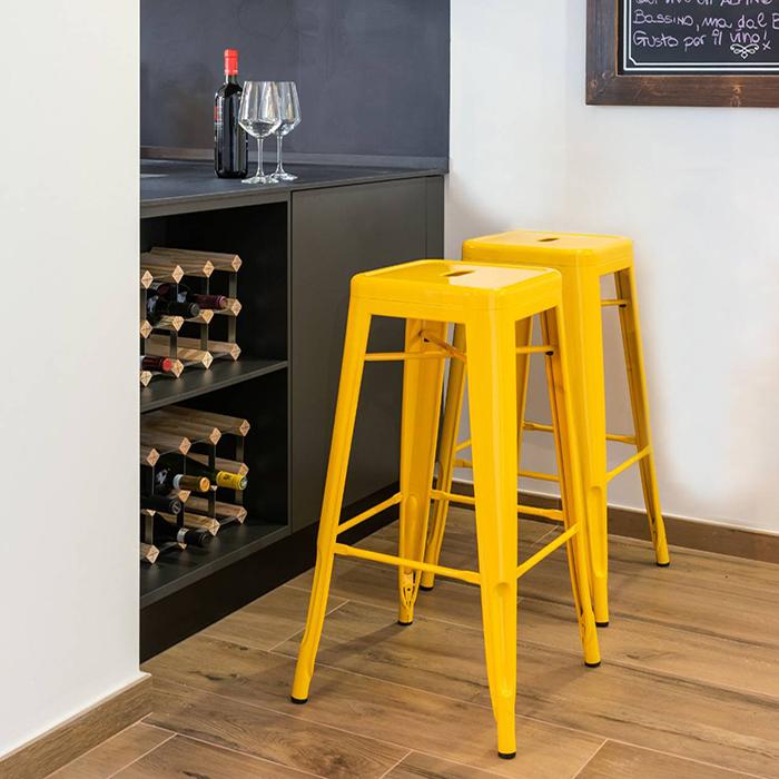 Warm and welcoming loft: Interview with the architect 387