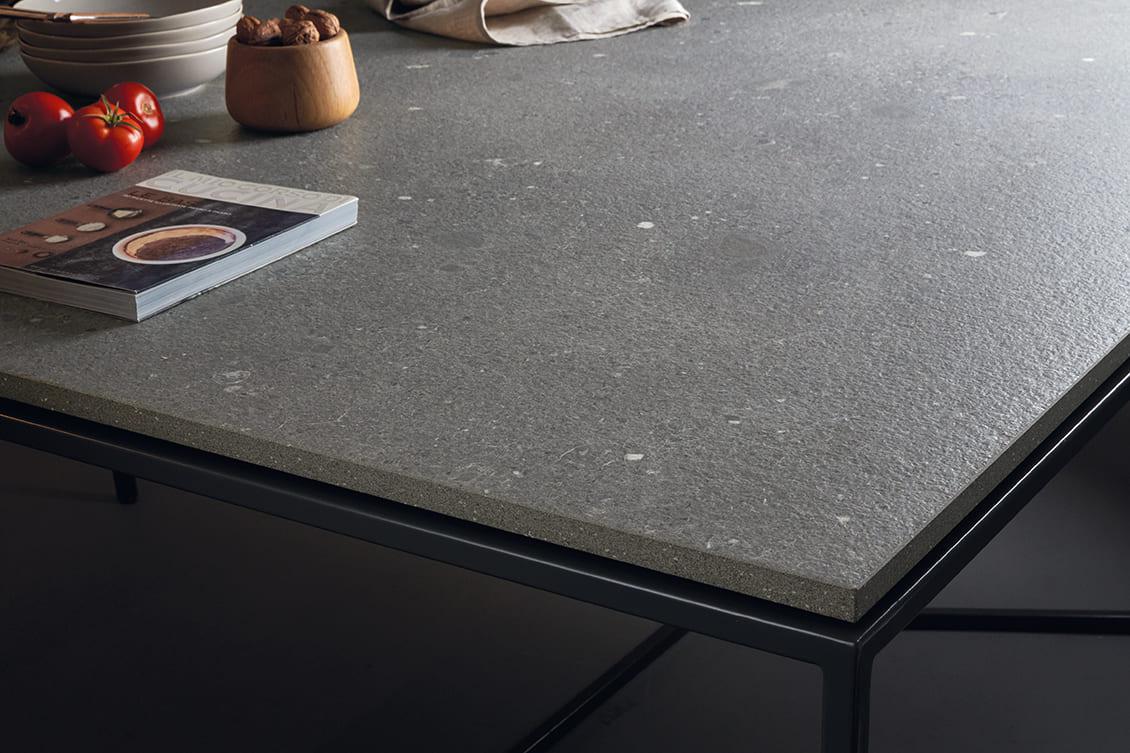 Outdoor tile countertop top